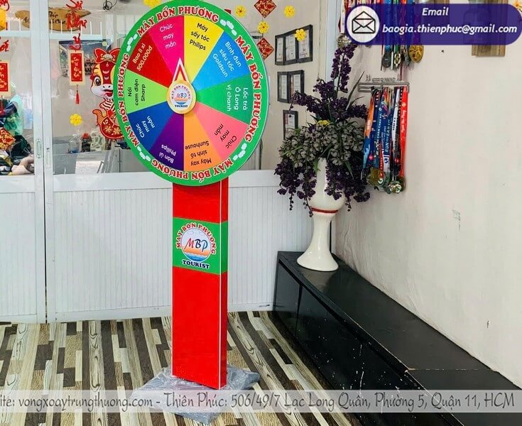 Vòng quay may mắn chống gió dùng cho sự kiện ngoài trời
